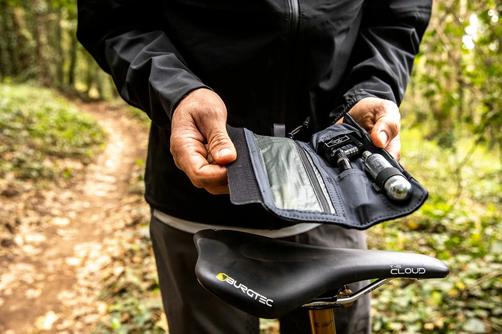 Santa Cruz Hightower CC X01 AXS RSV 8 Santa Cruz Hightower CC X01 AXS RSV – Image 6