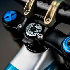 Unleazhed Unloose AL01 Top Cap Ahead Cap - EDITIONS SKIN -VTT Soldes Magasin unleazhed 20117910 Unloose AL01 Top Cap Ahead Kappe EDITIONS SKIN 3